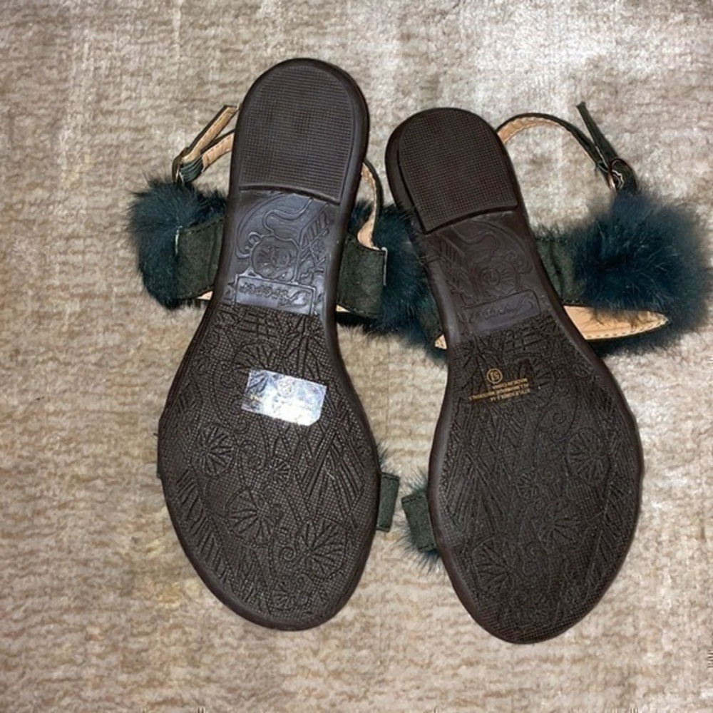 Forever Sling Back mink Fur Sandals size 5.5 forest green not yet preloved - Picture 3 of 6